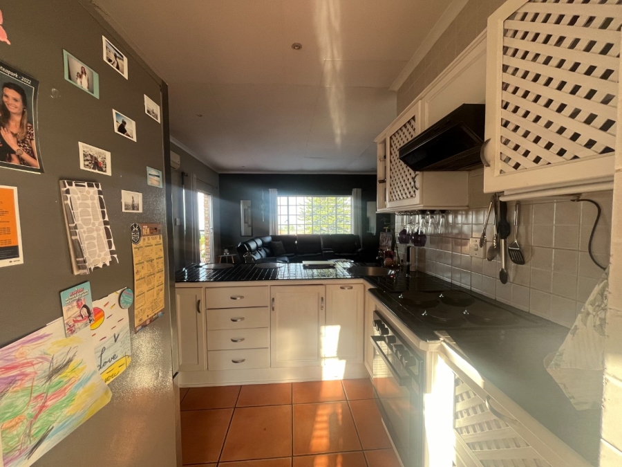 4 Bedroom Property for Sale in Safari Gardens North West